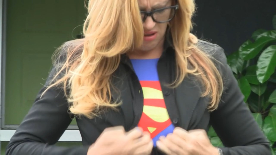 supergirl4snap10.png