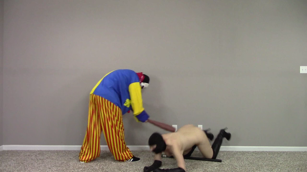 super_hero_black_mask_vs_clown_thugs-0068.png