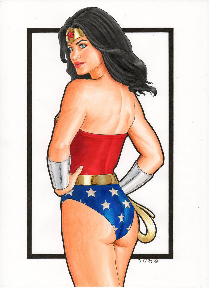 wonderwoman_by_promethean_arts_d8j3pie-414w-2x.jpg