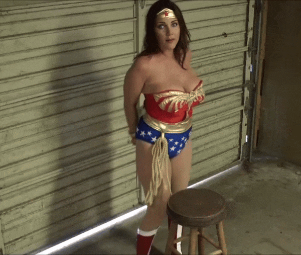 lynda-rachel-1.gif