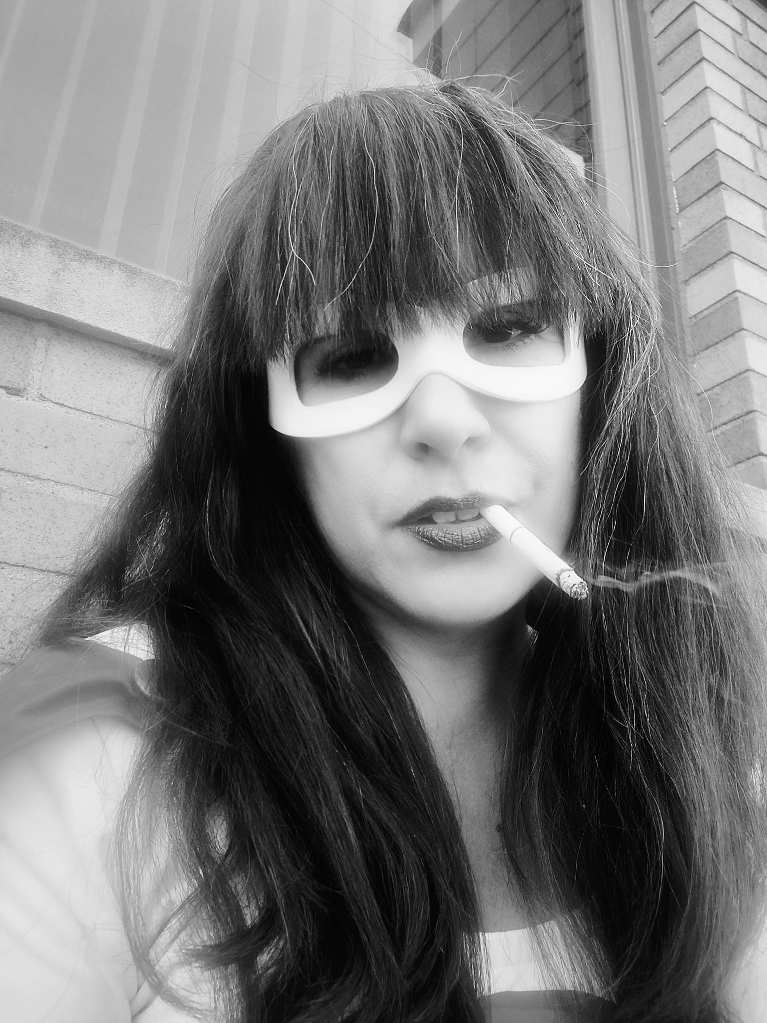 poderosa on smoke break.jpg