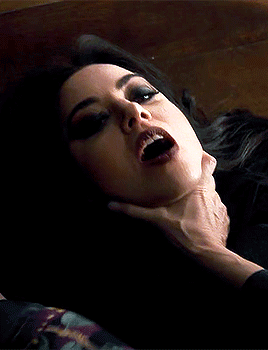 Tumblr_l_1780694432840196.gif