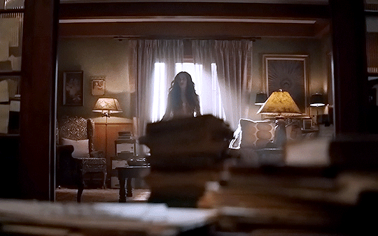 Tumblr_l_1780770152355428.gif