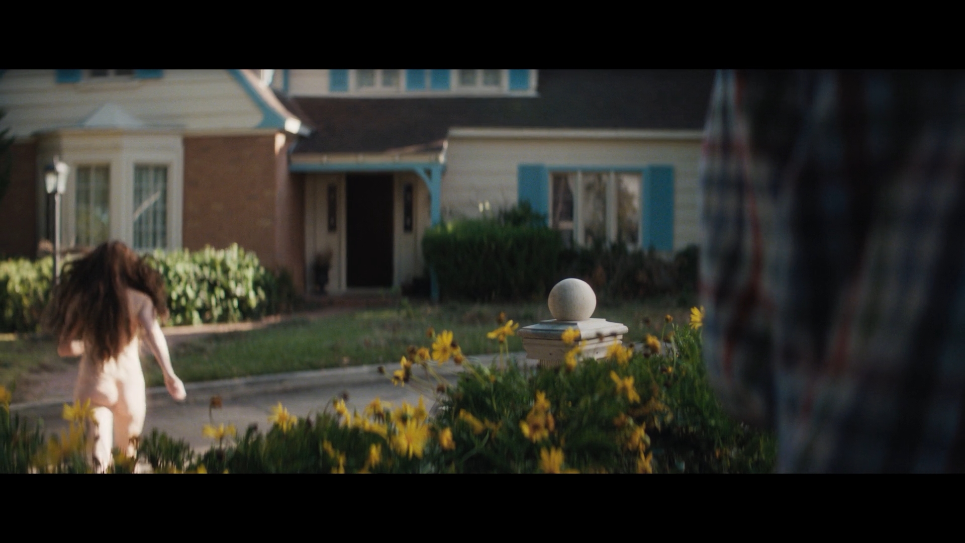 Agatha All Along S01E01.mkv_snapshot_28.48_[2024.09.23_21.11.55].jpg