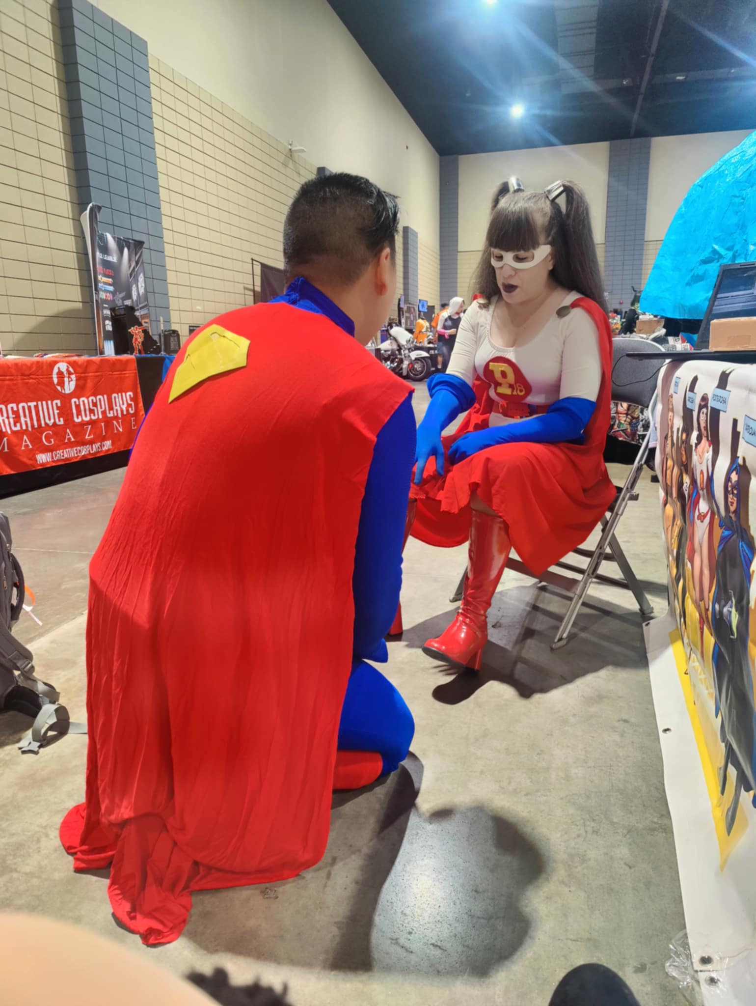 superman and poderosa cosplay world.jpg