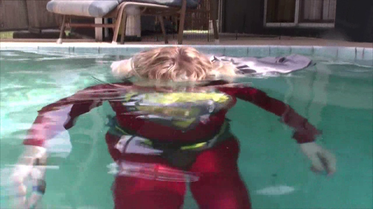 Superwoman V-The Deadly Nightmare (Fan Film) HD #1A - 00_12_14.18.png